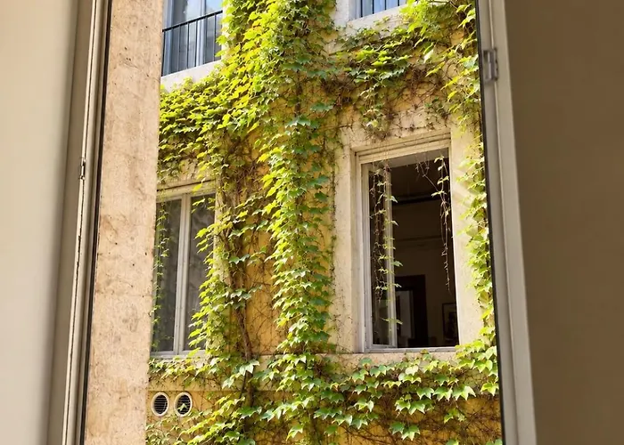 Navona Fox House 1 Дом отдыха *